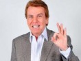Nelson Rubens curte conteúdo gay e causa polêmica na internet